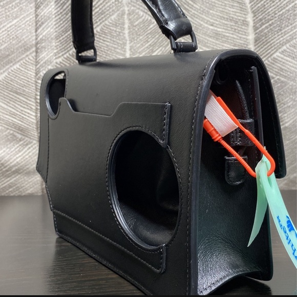 OFF-White Jitney Holes Bag - Picture 10 of 10